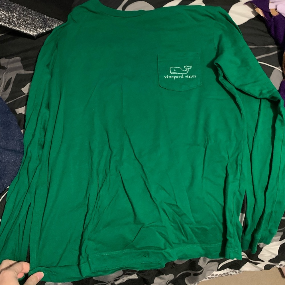 Green vineyard vines long sleeve